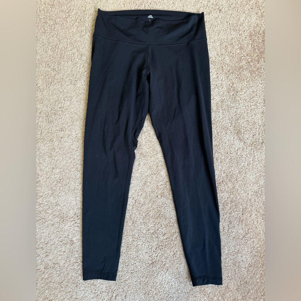 Adidas Essential Leggings